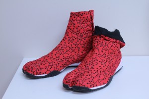 11月末入荷!!新デザインの足袋スニーカー | Shop TABI-JI Blog