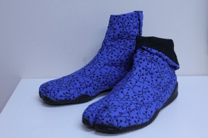 11月末入荷!!新デザインの足袋スニーカー | Shop TABI-JI Blog